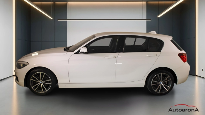 BMW Serie 116d Sport 5p my18