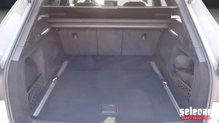 Audi A4  Allroad 40 2.0 tdi mhev Busin