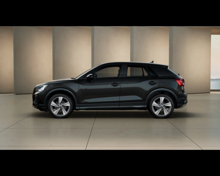 Audi Q2    Business Advanced 35 TFSI  110(150) kW(CV) S tronic