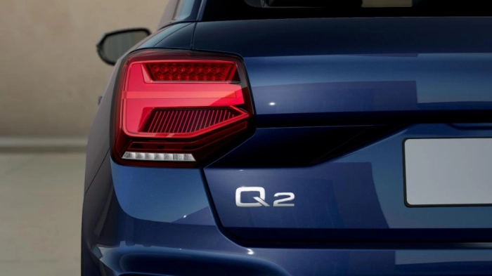 Audi Q2    Business 30 TDI  85(116) kW(CV) 6-marce