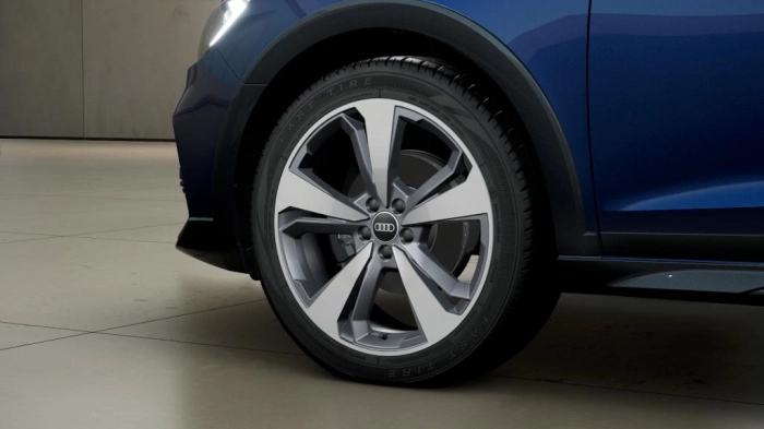 Audi A1 Allstreet   Identity Contrast 30 TFSI  85(116) kW(CV) S tronic