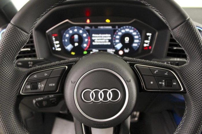 Audi A1 Sportback   Identity Black 35 TFSI  110(150) kW(CV) S tronic