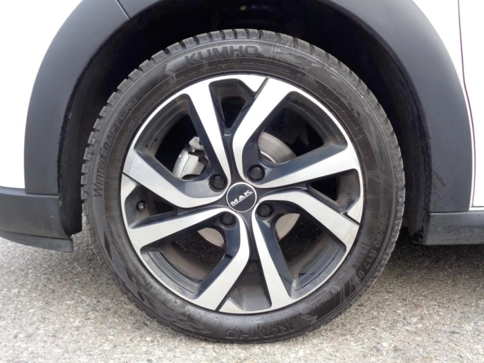 Citroen C3  1.5 bluehdi Shine Pack s&s 100cv 6m