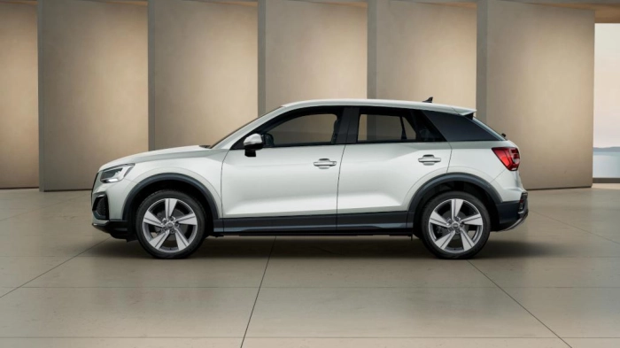 Audi Q2    Business Advanced 35 TFSI  110(150) kW(CV) S tronic
