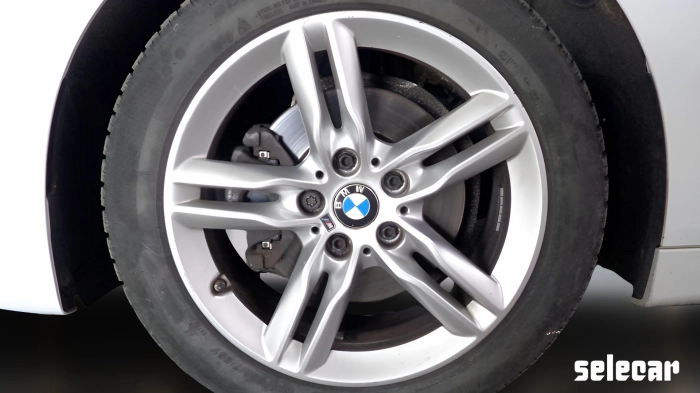 BMW Serie 218d Active Tourer Sport au