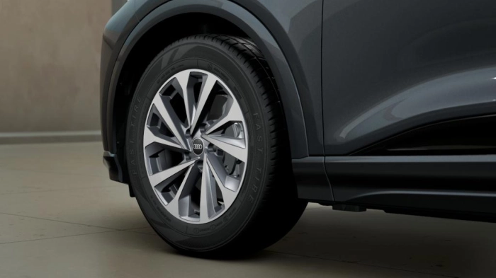 Audi Q6   Sportback S line edition e-tron performance  225,00 kW