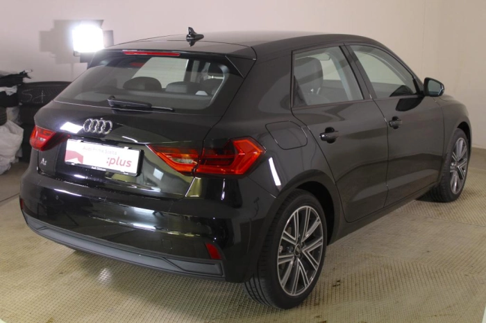 Audi A1 Sportback   Business 30 TFSI  85(116) kW(CV) S tronic