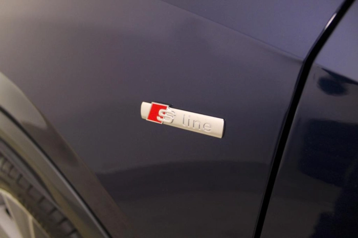 Audi Q2    S line edition 35 TFSI  110(150) kW(CV) S tronic