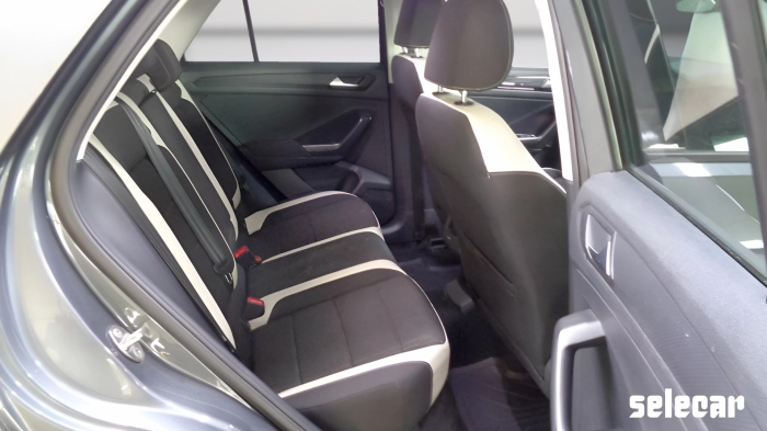 Volkswagen T-Roc  1.5 tsi Advanced dsg