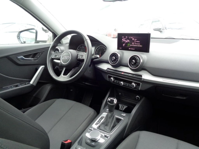 Audi Q2  30 2.0 tdi Admired Advanced s-tronic