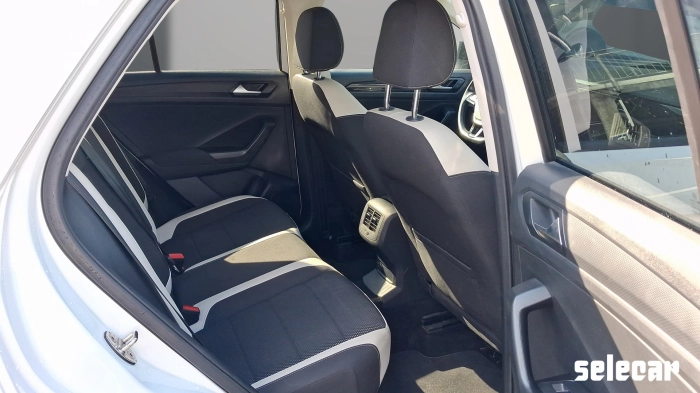 Volkswagen T-Roc  1.6 tdi Advanced