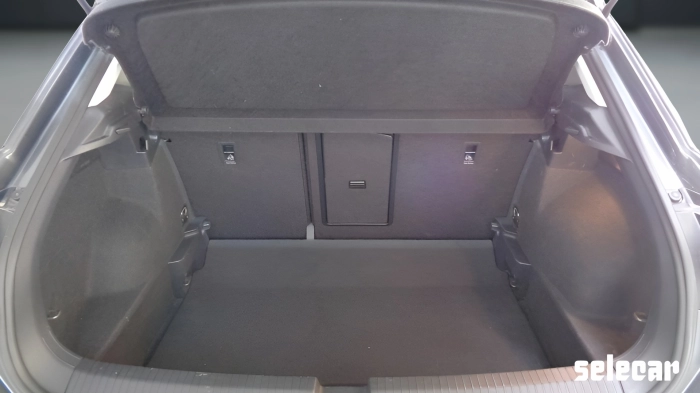 Volkswagen T-Roc  1.5 tsi Advanced dsg
