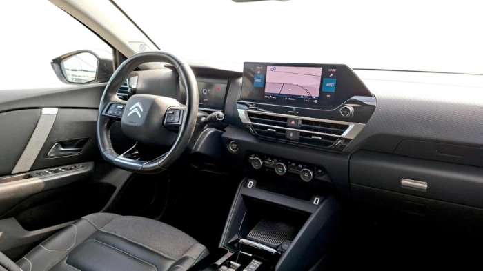 Citroen C4  1.5 bluehdi Shine s&s 130cv eat8