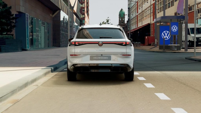 Volkswagen T-Roc Nuovo R-Line 1.5 eTSI ACT 110 kW (150 CV) DSG