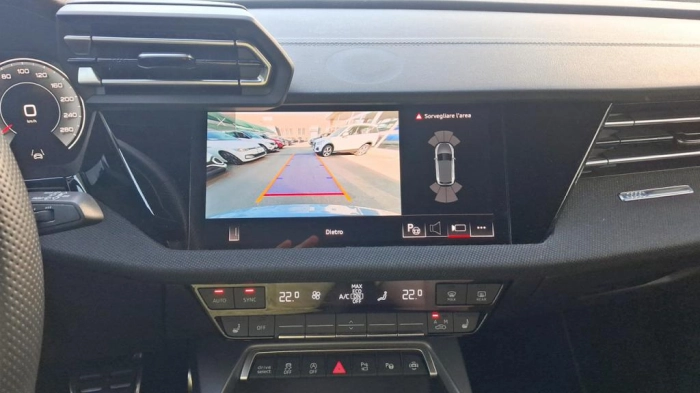 Audi A3 Allstreet  2.0 tdi Identity Contras