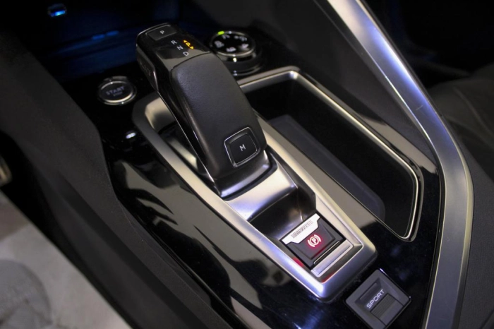 Peugeot 3008  2.0 bluehdi GT s&s 180cv eat6