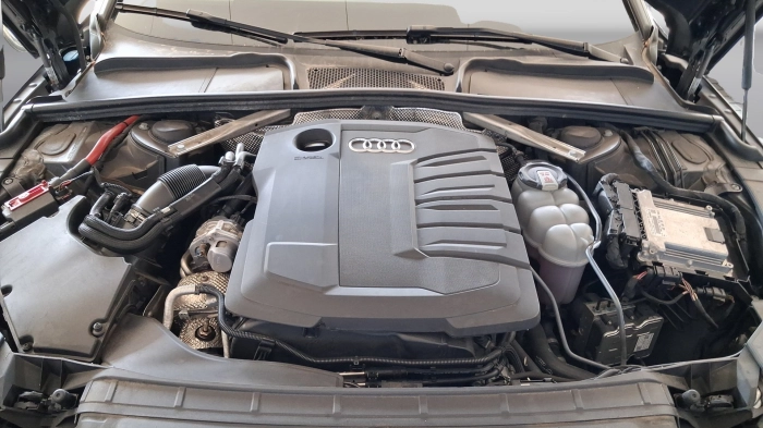 Audi A4 Avant  40 2.0 tdi mhev S line edition qu
