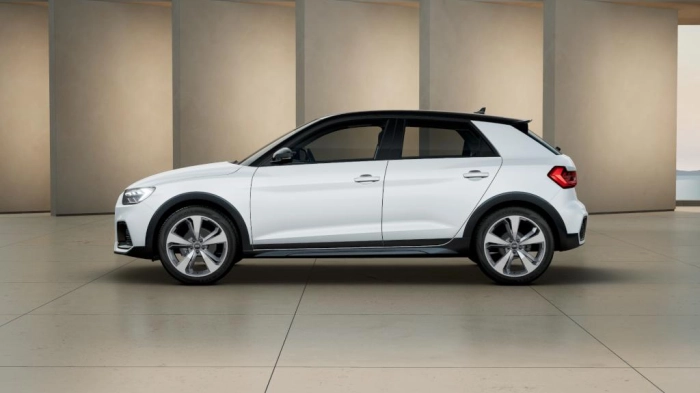 Audi A1 Allstreet   Identity Contrast 30 TFSI  85(116) kW(CV) 6-marce