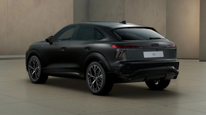 Audi Q3 Sportback   S line edition e-hybrid  200 kW S tronic