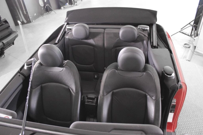 MINI IV   -  Cabrio 1.5 Cooper D Boost aut