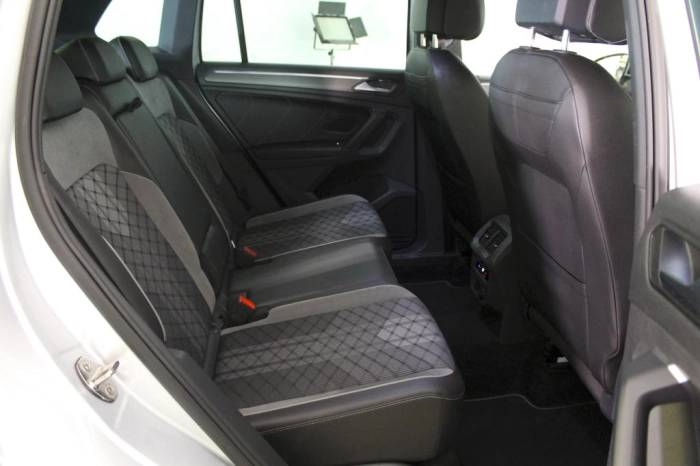 Volkswagen Tiguan  2.0 tdi R-Line 150cv dsg