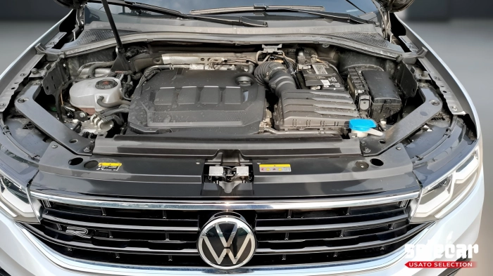 Volkswagen Tiguan  2.0 tdi R-Line 4motion 150cv dsg