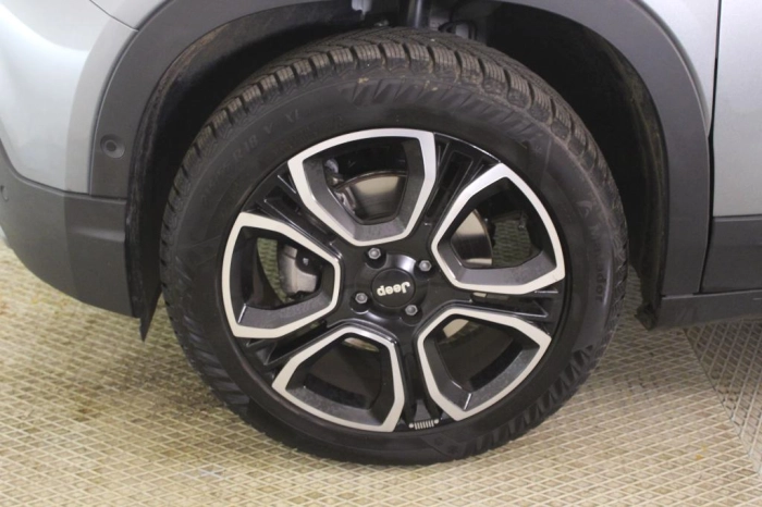 Jeep Avenger 1.2 turbo e-hybrid Summit fwd 100cv edct6