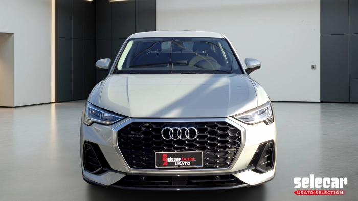 Audi Q3 Sportback  35 2.0 tdi quattro s-tronic