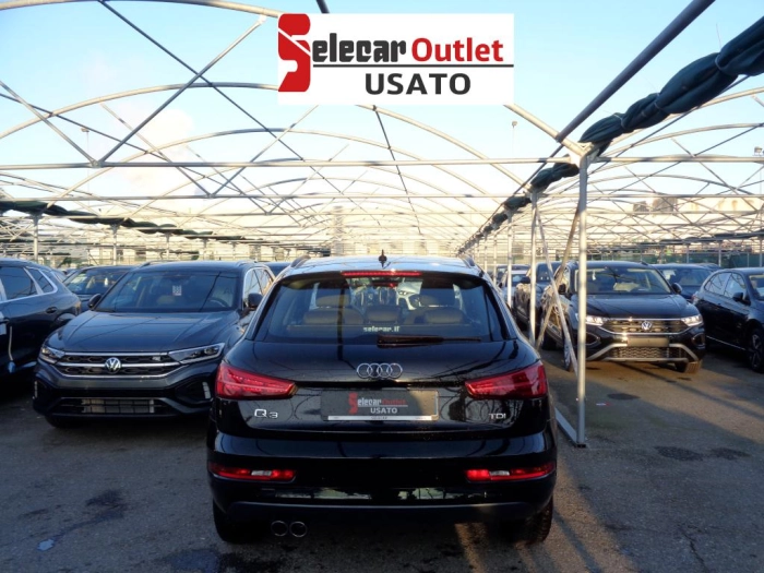 Audi Q3  2.0 tdi Business 120cv