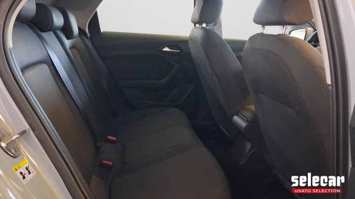 Audi A1 Allstreet  30 1.0 tfsi Business 110