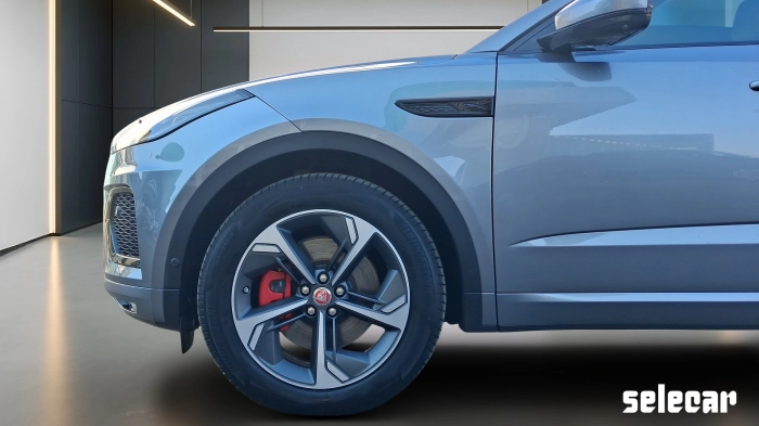 Jaguar E-Pace  2.0d i4 mhev R-Dynamic SE awd 163cv aut