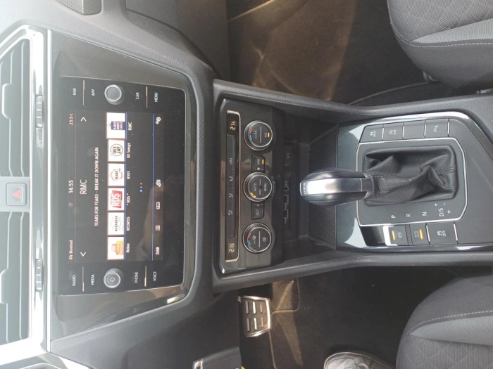 Volkswagen Tiguan  1.5 tsi Advanced R-Line Exterior Pac