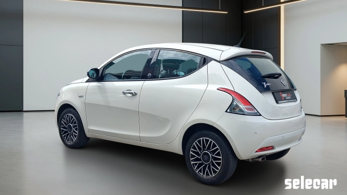 Lancia Ypsilon  1.2 Gold ecochic Gpl 69cv my19
