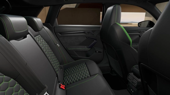 Audi RS 3   Sportback    294(400) kW(CV) S tronic
