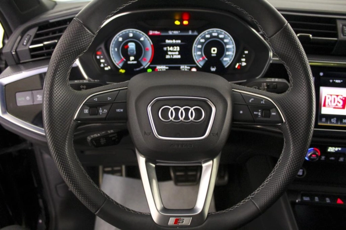 Audi Q3 Sportback  35 2.0 tdi S line edition s-tronic