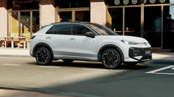 Volkswagen T-Roc Nuovo R-Line 1.5 eTSI ACT 110 kW (150 CV) DSG