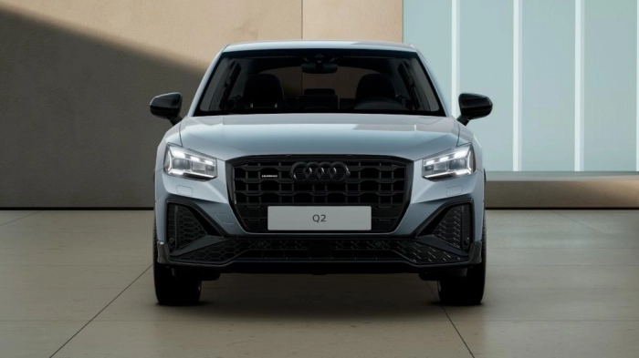 Audi Q2    Identity Black 35 TDI quattro 110(150) kW(CV) S tronic
