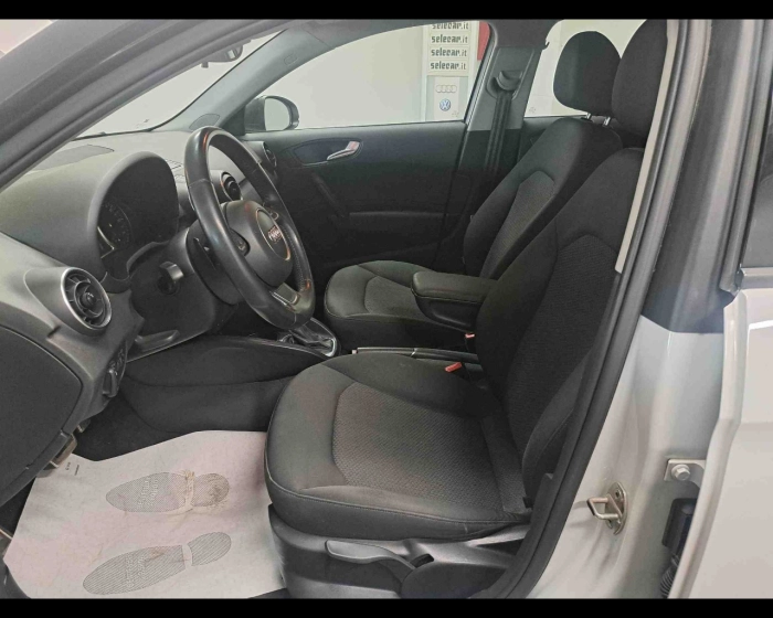 Audi A1 Sportback  1.4 tdi Metal s-tronic