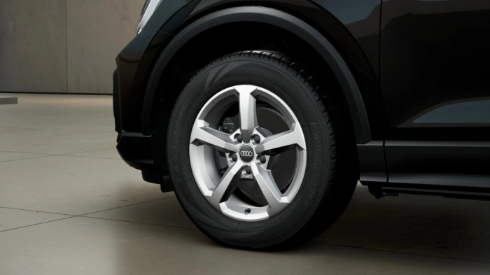 Audi Q2    Business 30 TDI  85(116) kW(CV) 6-marce