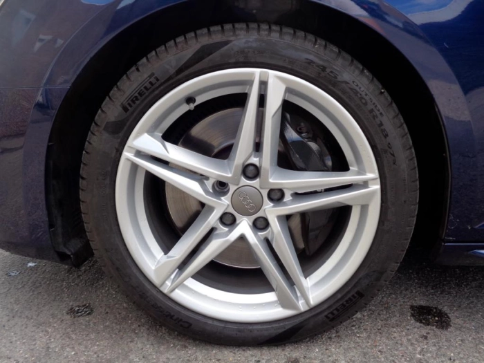 Audi A4 Avant S4 Avant 3.0 tfsi quattro 354cv tiptronic