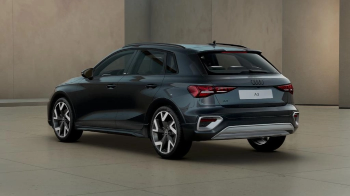 Audi A3 Allstreet   Identity Contrast 35 TFSI  110 kW S tronic