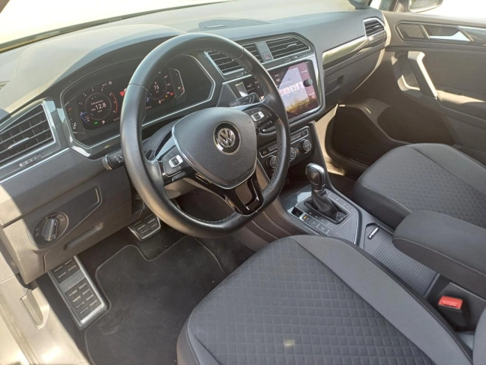 Volkswagen Tiguan  1.5 tsi Advanced R-Line Exterior Pac