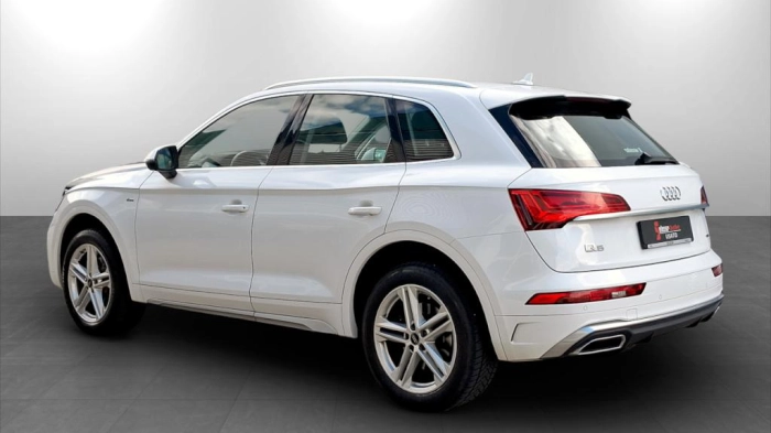 Audi Q5  40 2.0 tdi mhev 12V S line quattro s-tronic