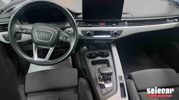 Audi A4 Avant  35 2.0 tdi mhev Business Advanced