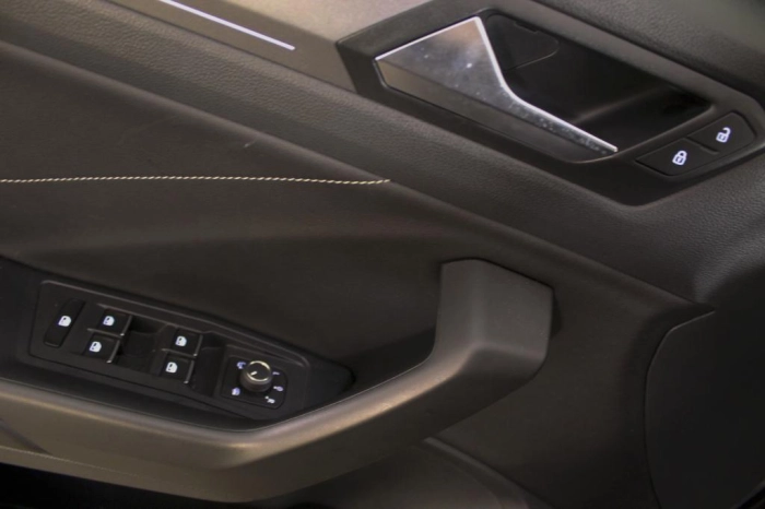 Volkswagen T-Roc  1.0 tsi Style 110cv