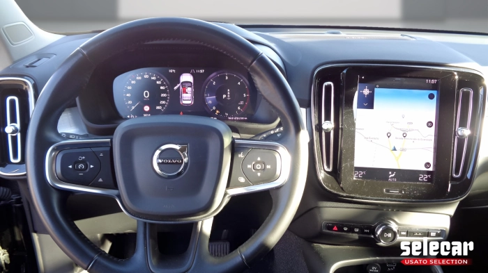 Volvo XC40 2.0 d3 Momentum awd geartronic