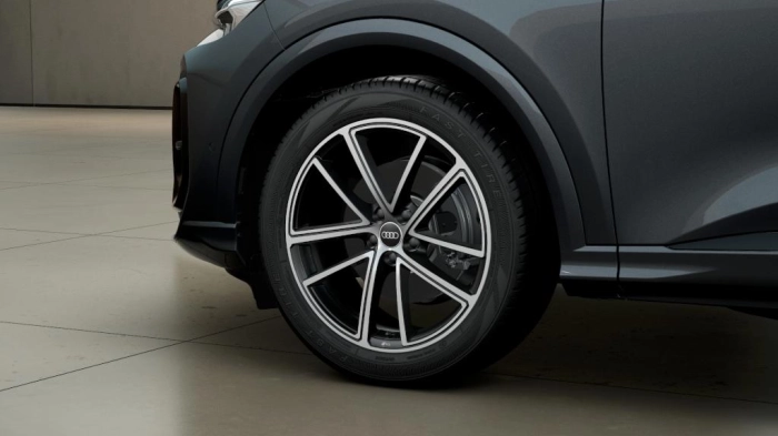 Audi Q5 Sportback   Sportback S line edition TFSI quattro 150 kW S tronic