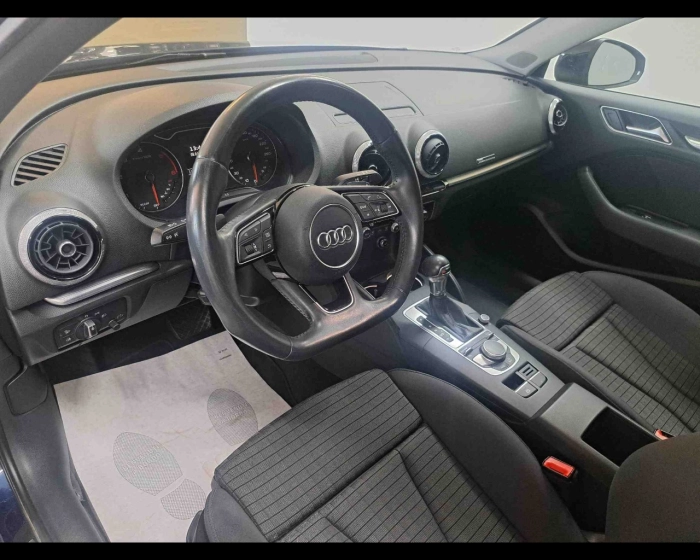 Audi A3 Sportback  35 2.0 tdi Business 150cv s-tronic 7m