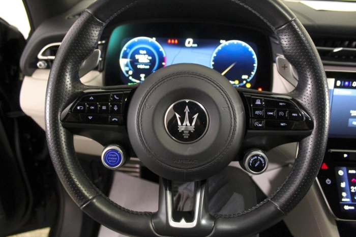 Maserati Grecale 2.0 mhev Modena 330cv auto