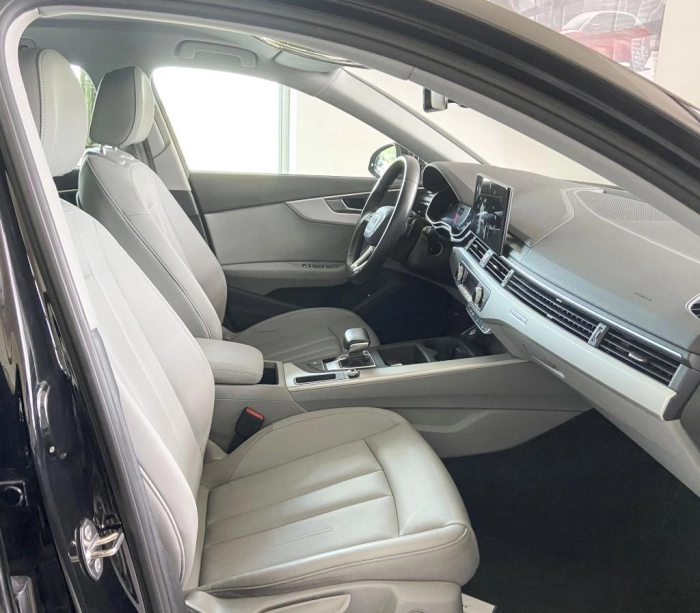 Audi A4  Allroad 40 2.0 tdi mhev Business quattro 204cv s-tronic